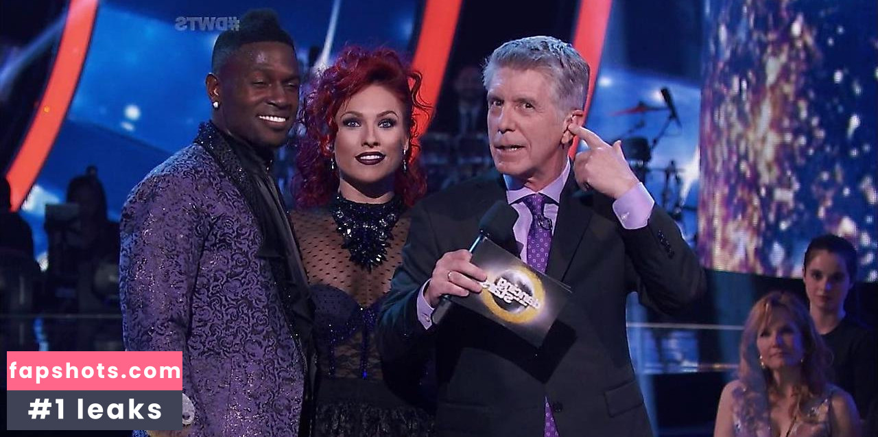 Sharna Burgess gallery photo #87