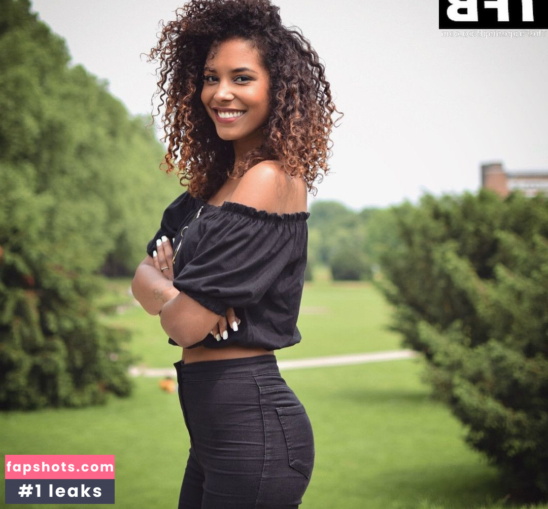 Sharon Battiste gallery photo #21