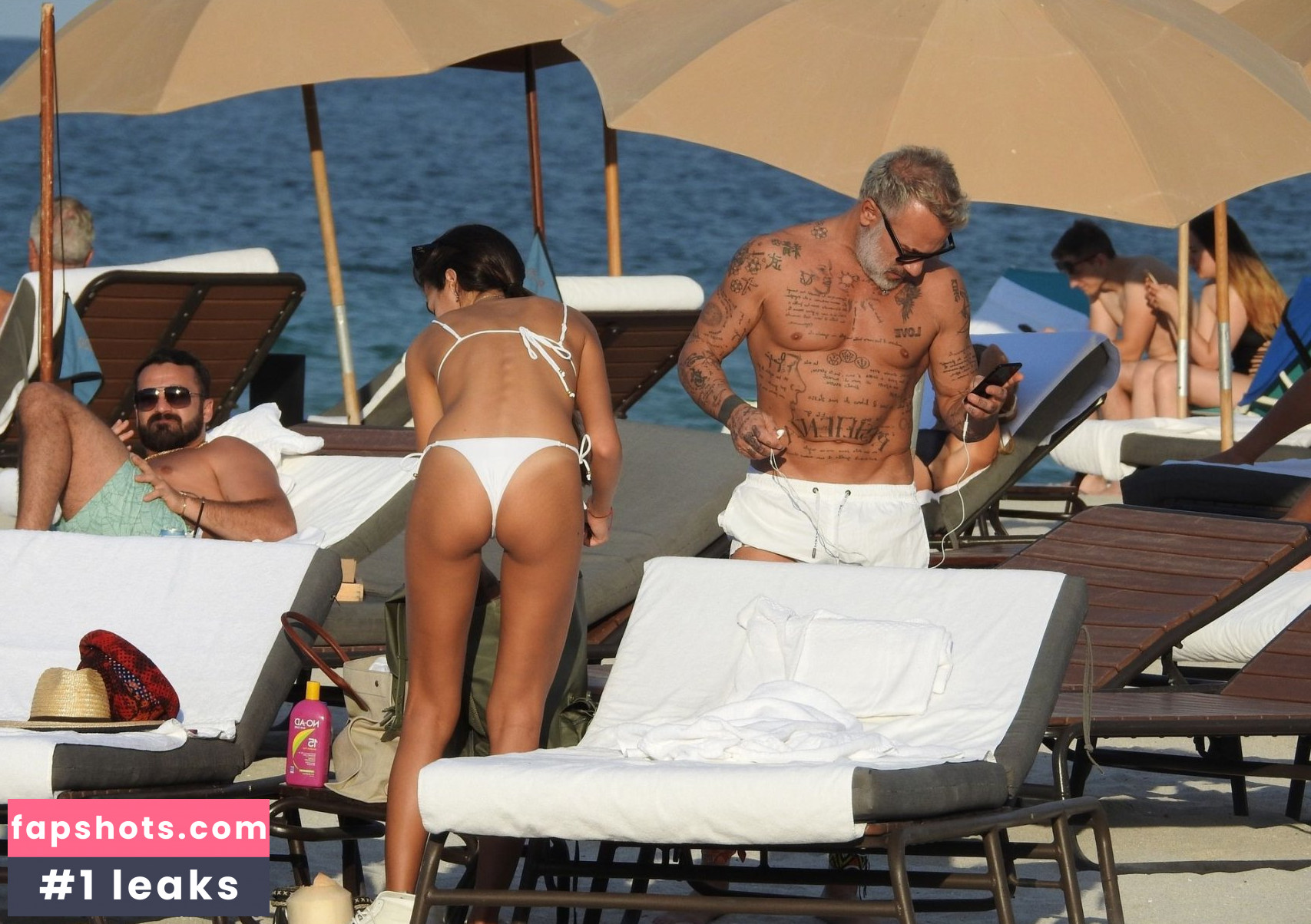 Sharon Fonseca gallery photo #115