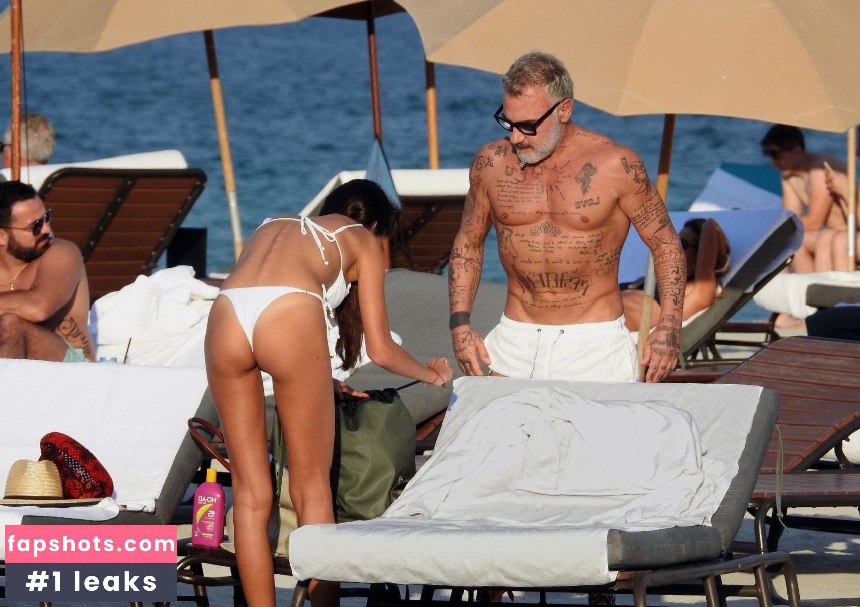 Sharon Fonseca gallery photo #120