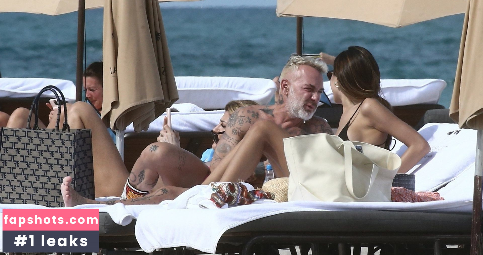 Sharon Fonseca gallery photo #45