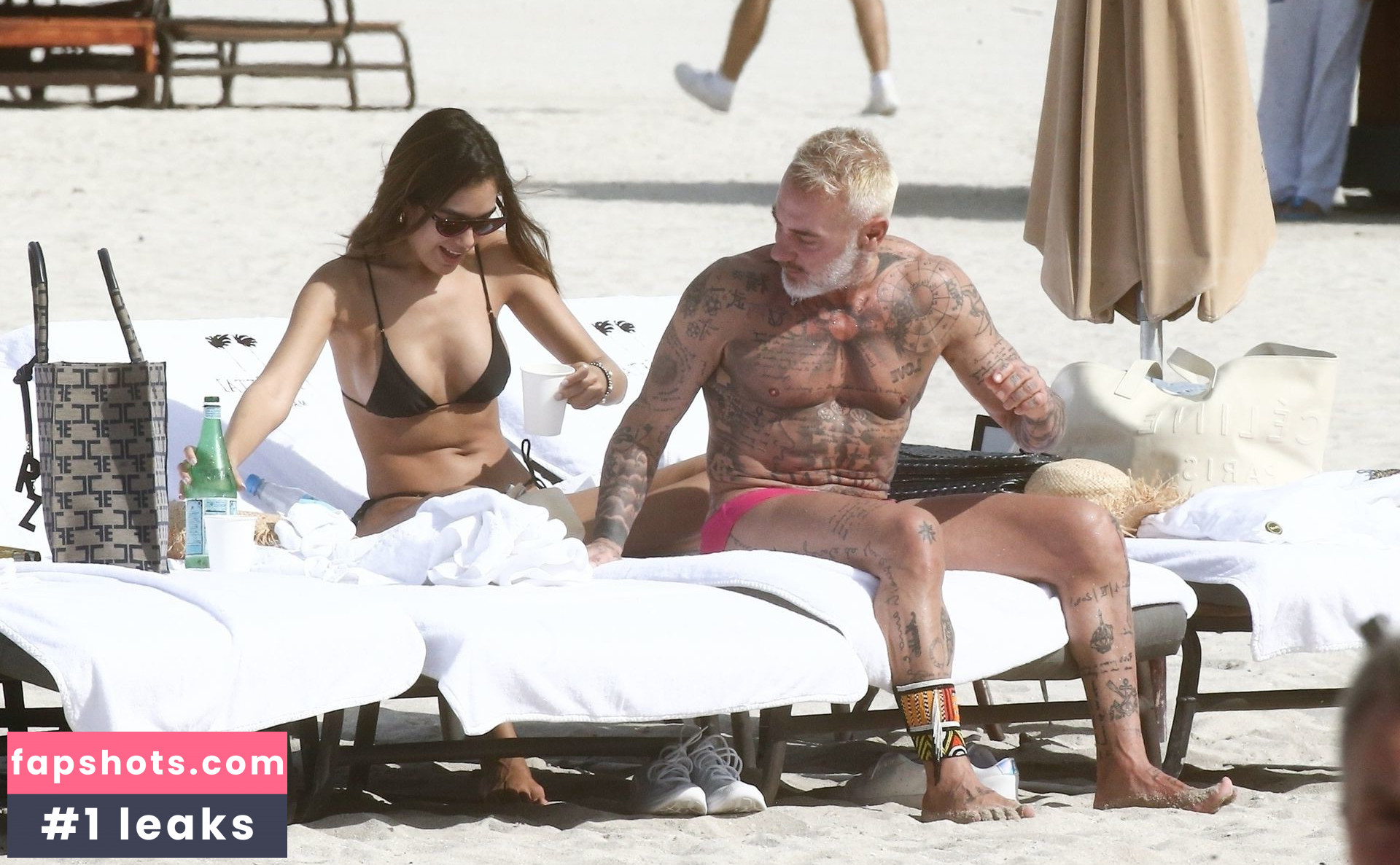 Sharon Fonseca gallery photo #54