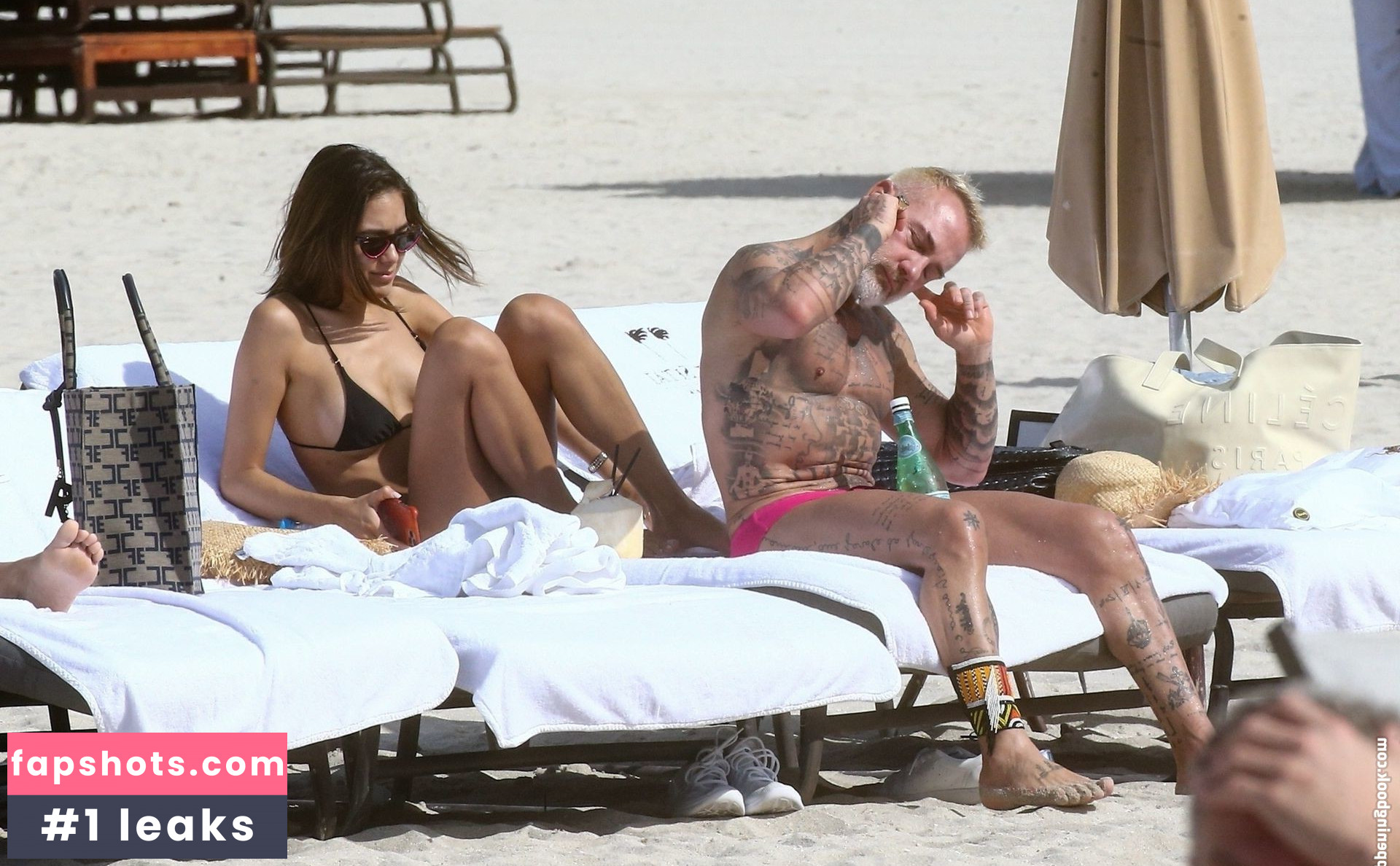 Sharon Fonseca gallery photo #60