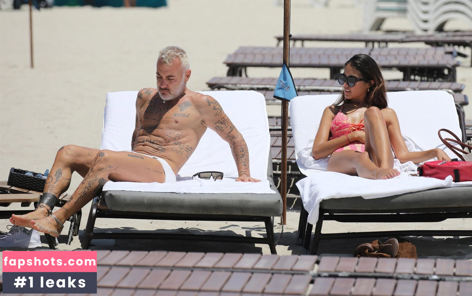 Sharon Fonseca gallery photo #73