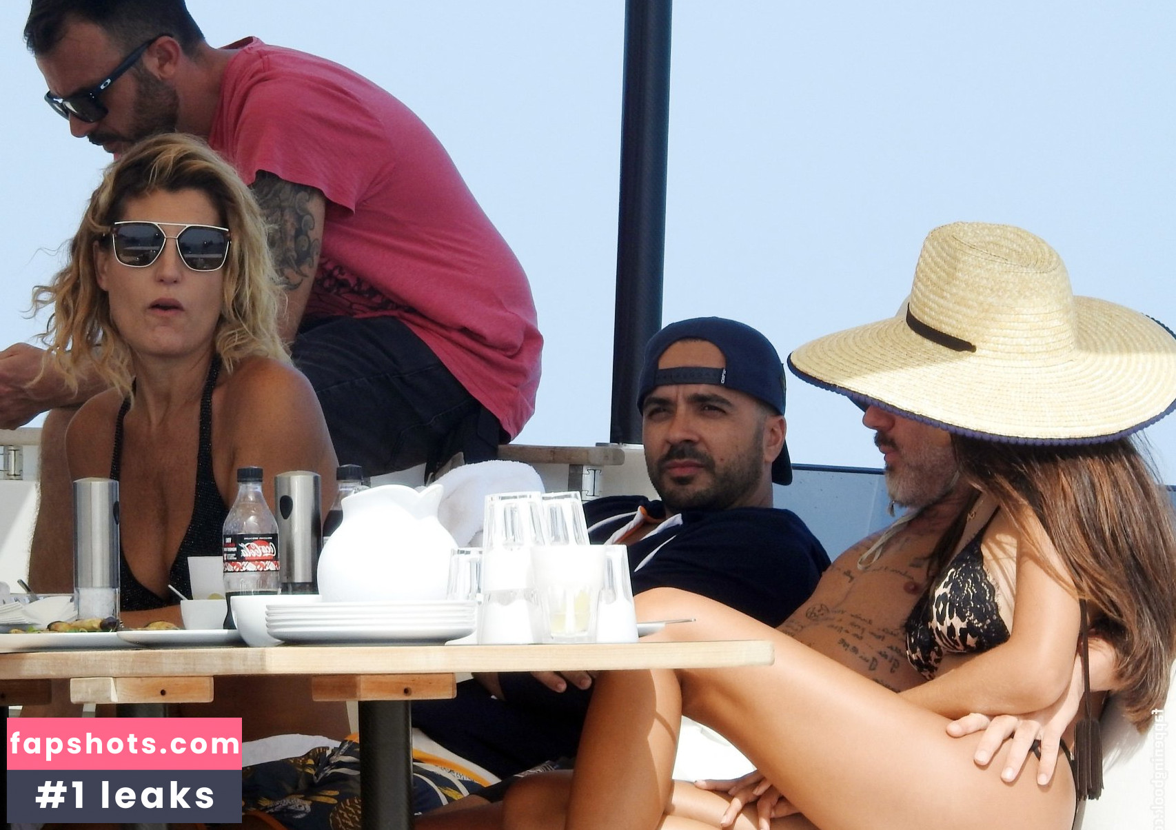 Sharon Fonseca gallery photo #82