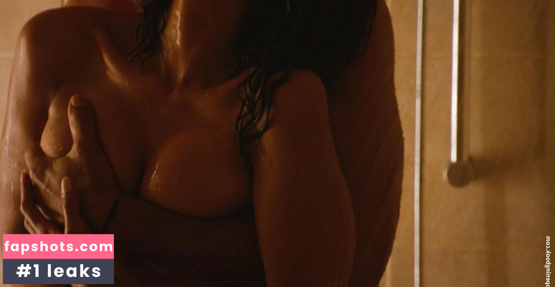 Sharon Leal gallery photo #48