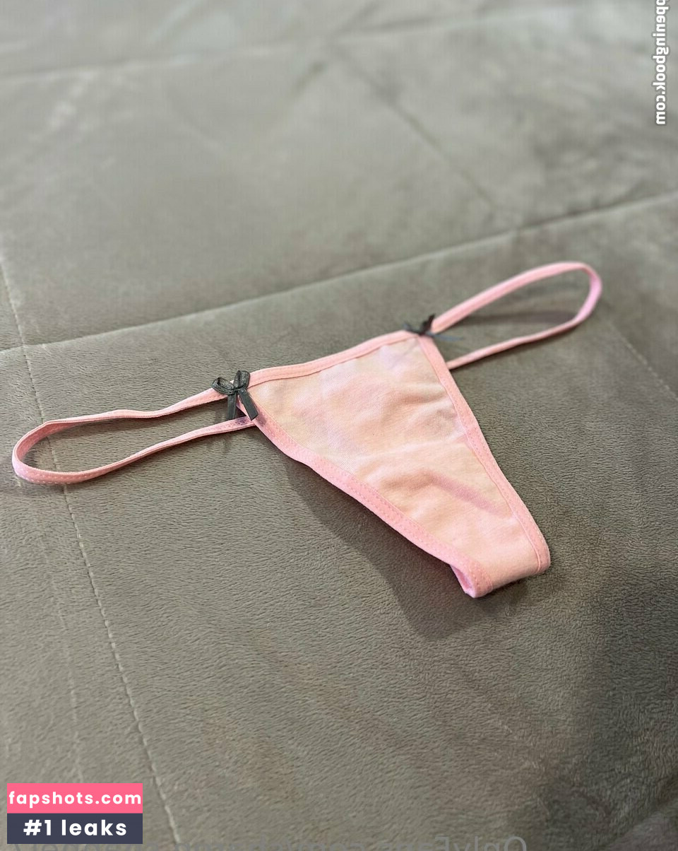 Sharon Shannel gallery photo #26