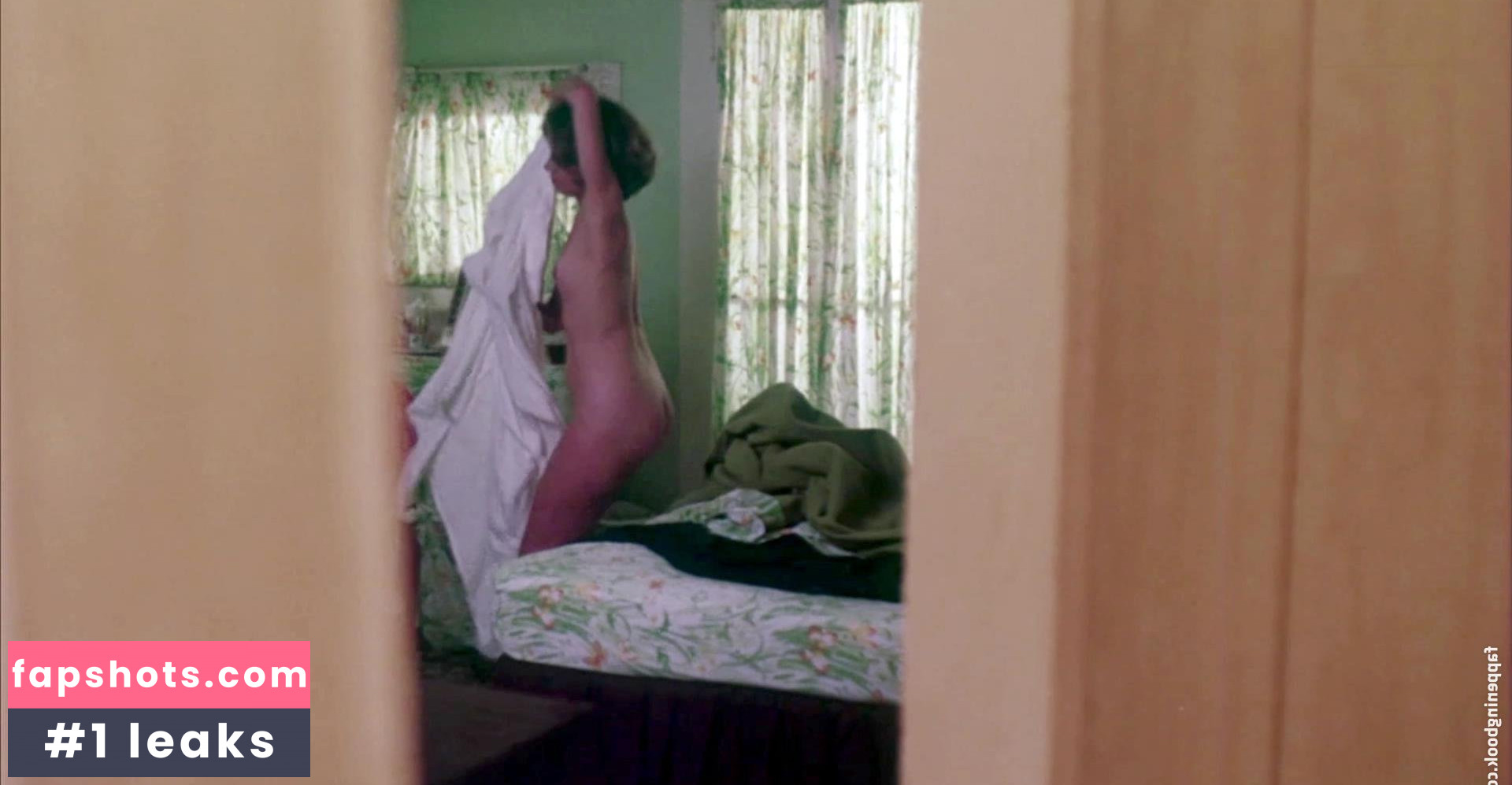 Sharon Smith gallery photo #2