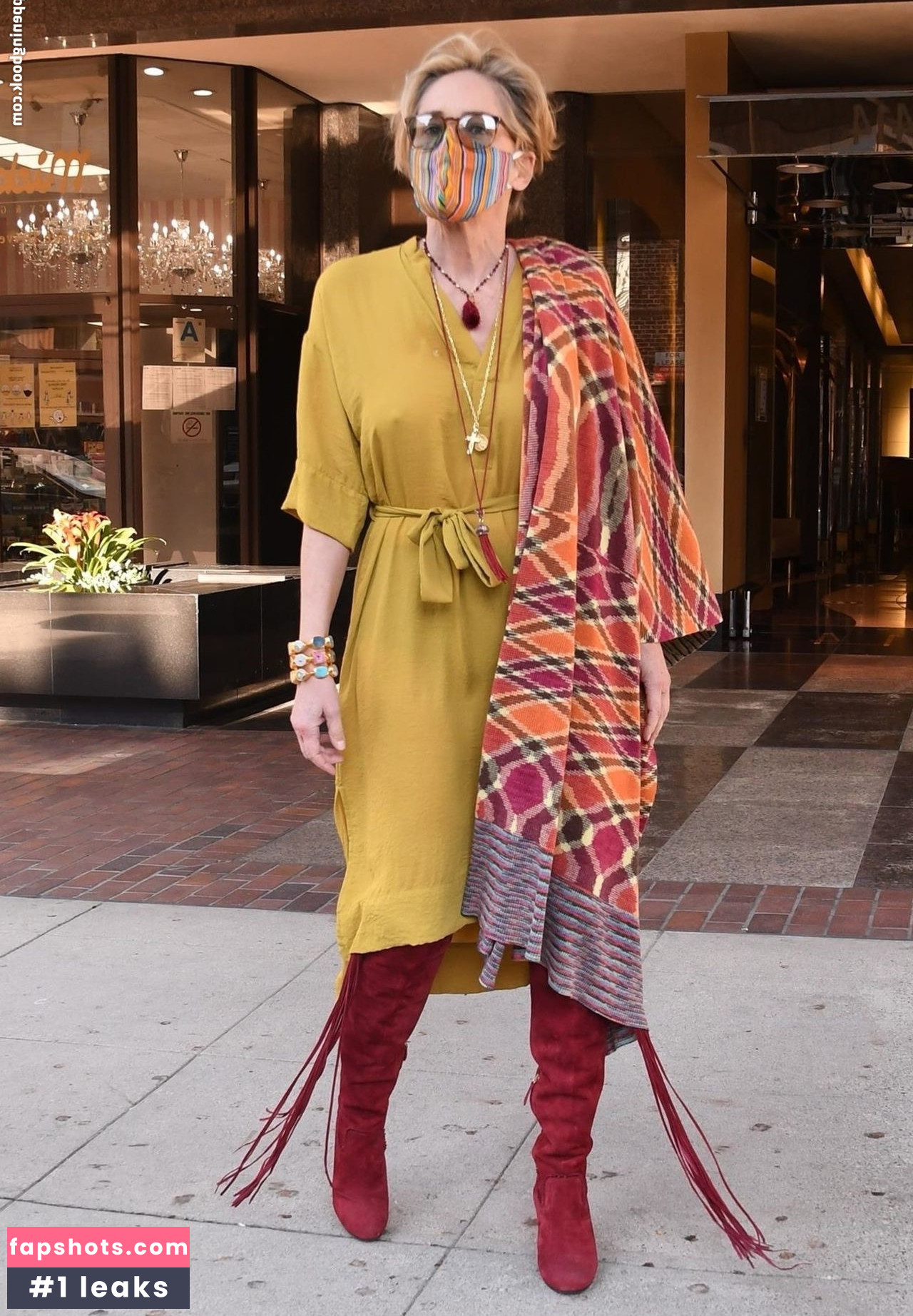 Sharon Stone gallery photo #92