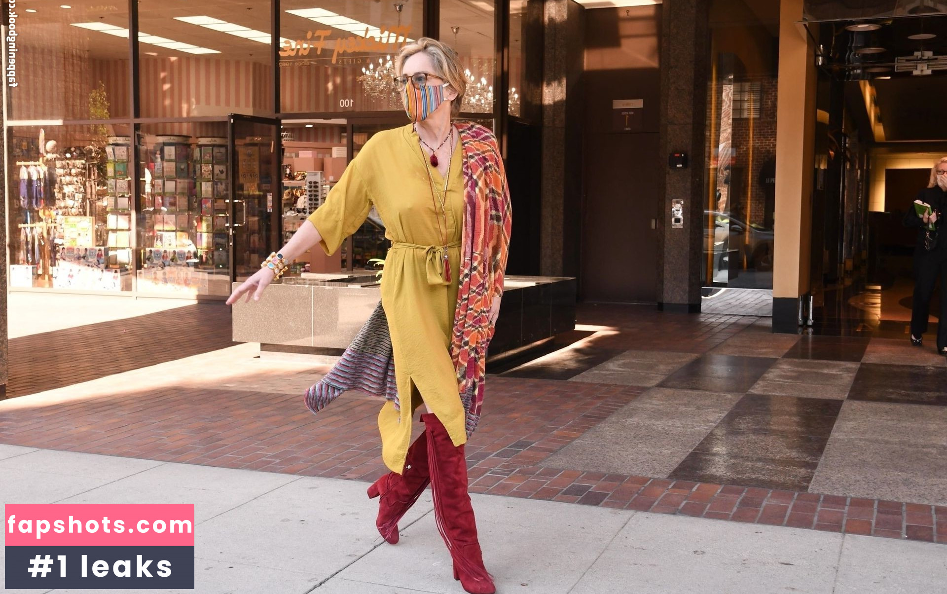 Sharon Stone gallery photo #93