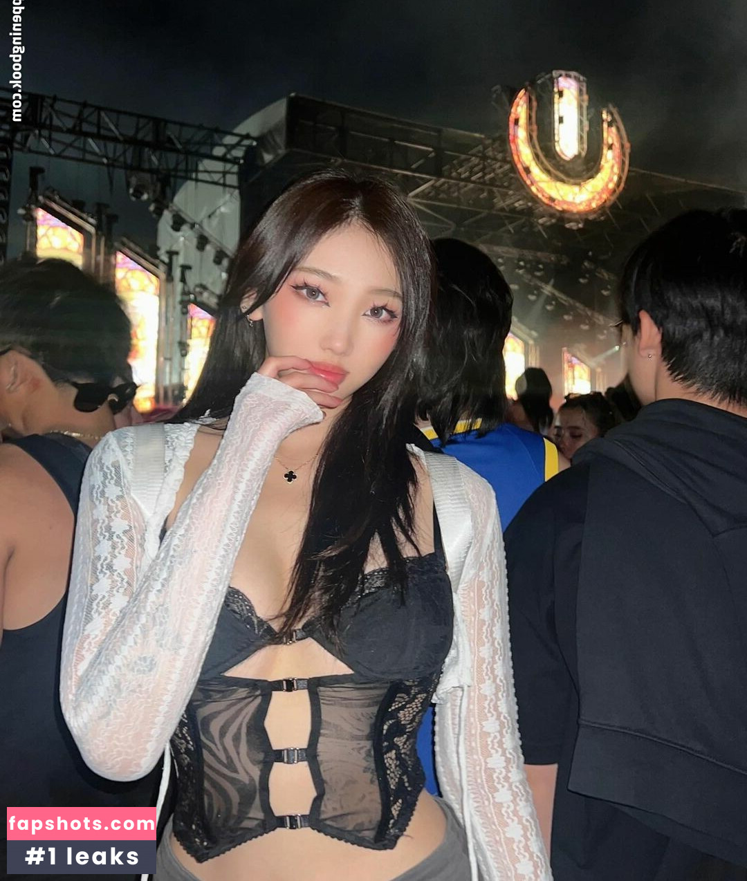 Sharon.zxt gallery photo #3