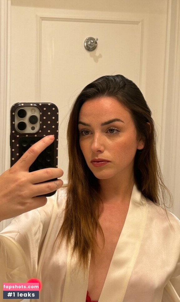 Shauna Dewit gallery photo #20