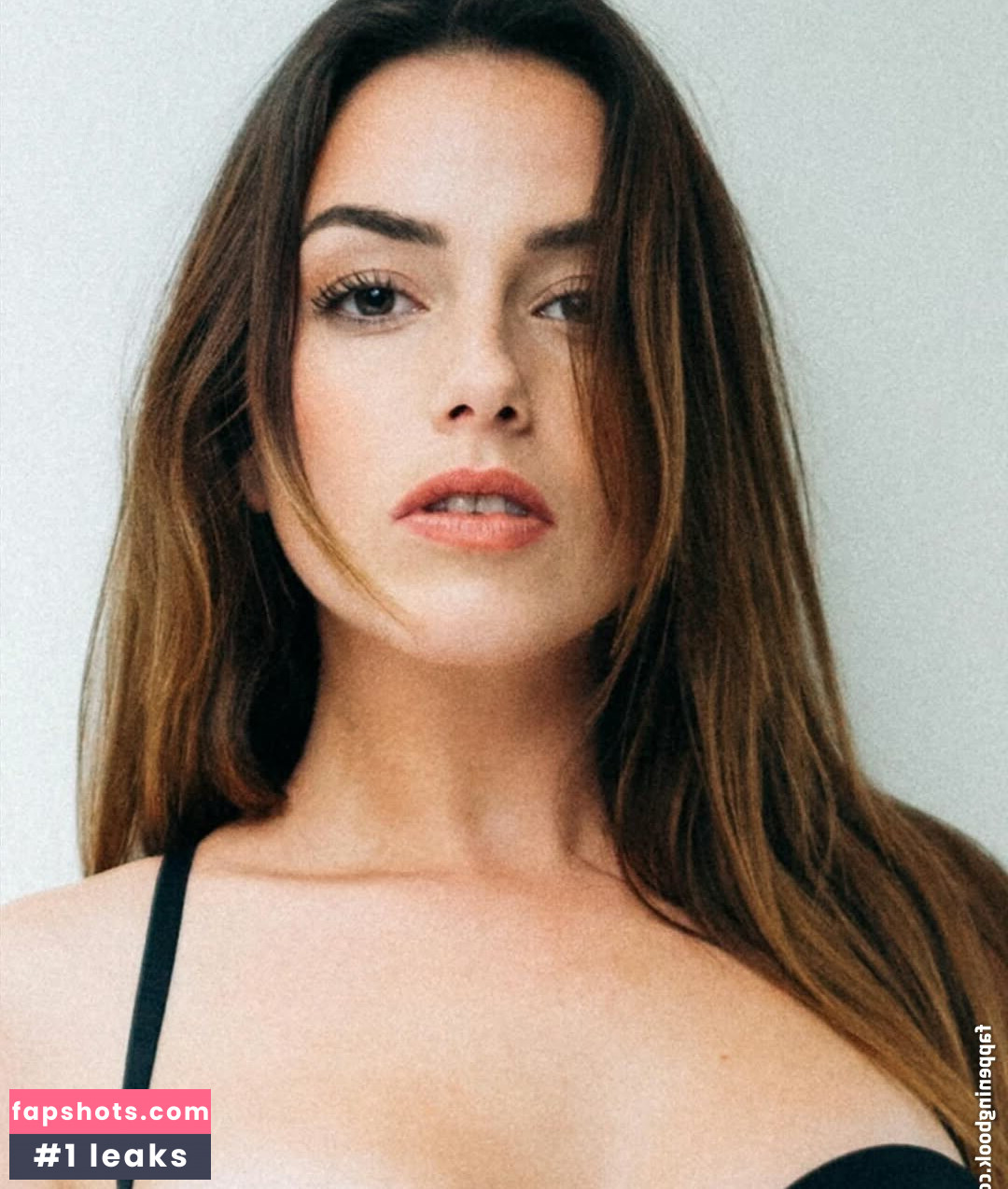 Shauna Dewit gallery photo #6