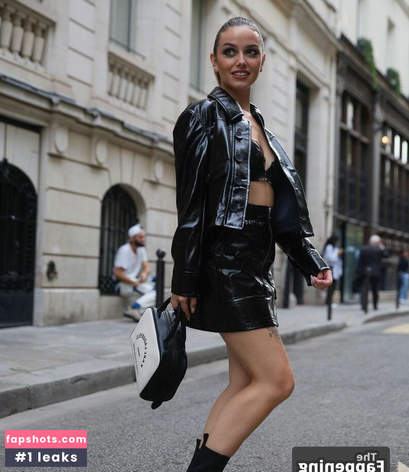 Shauna Dewit gallery photo #52