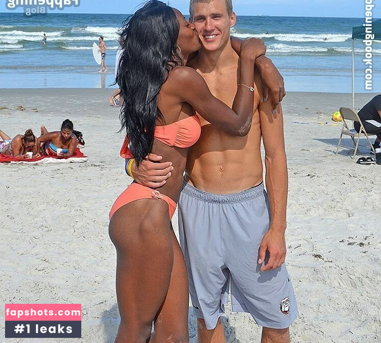 Shaunae Miller gallery photo #3