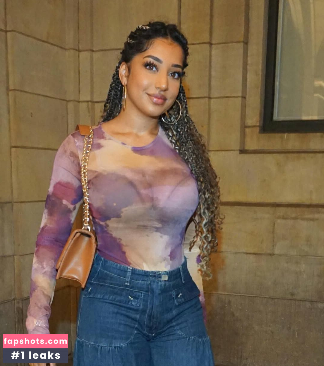 Shaweena gallery photo #3