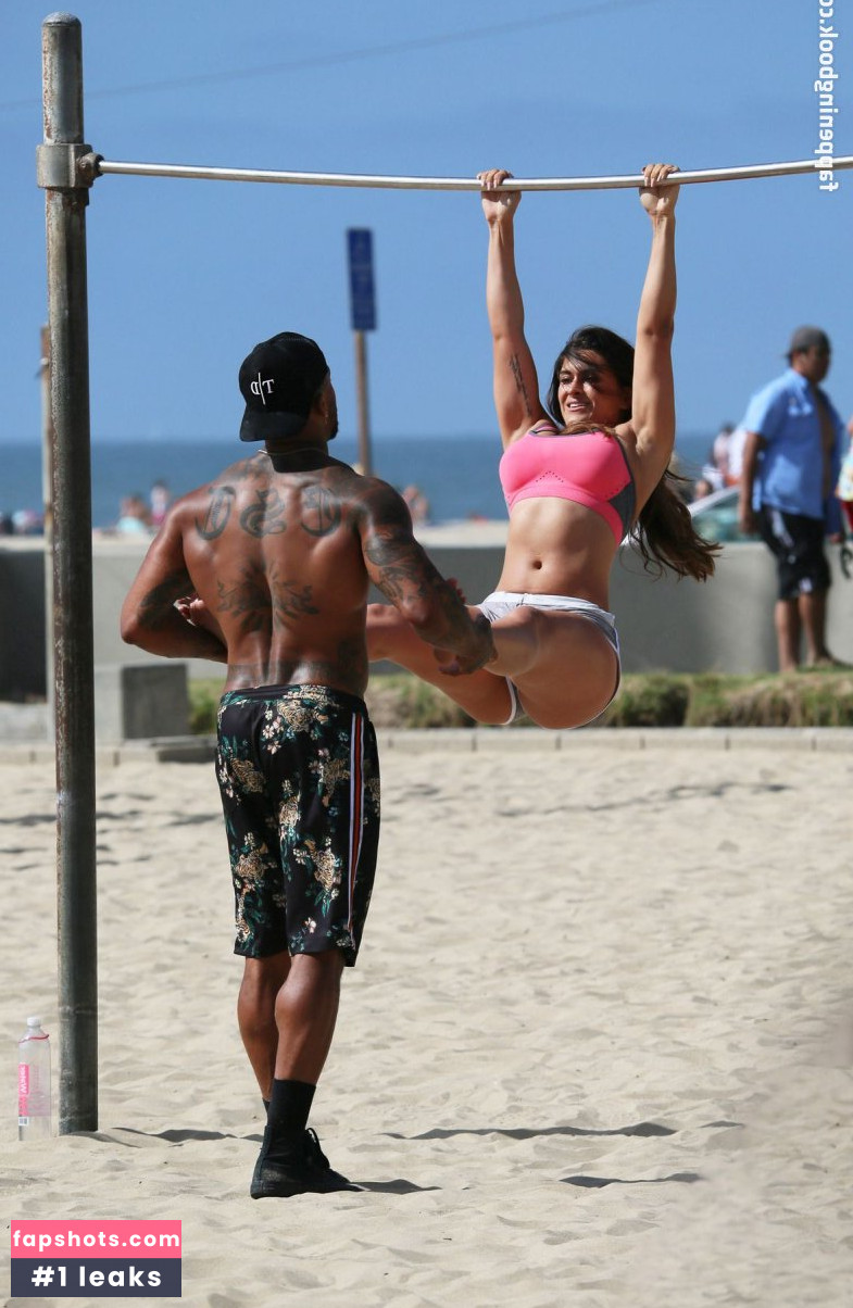 Shawna Craig gallery photo #44