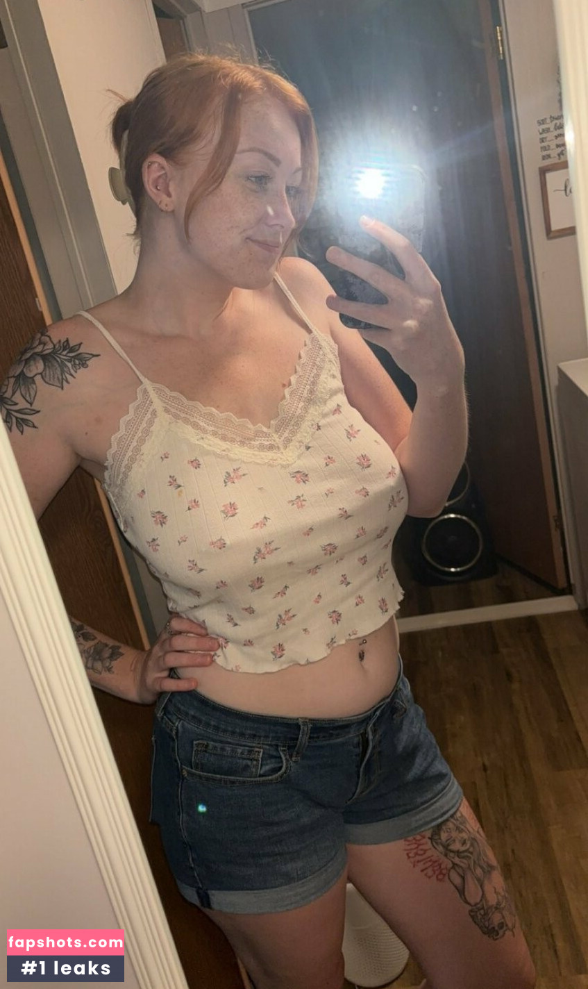 Shay Elizabeth gallery photo #4