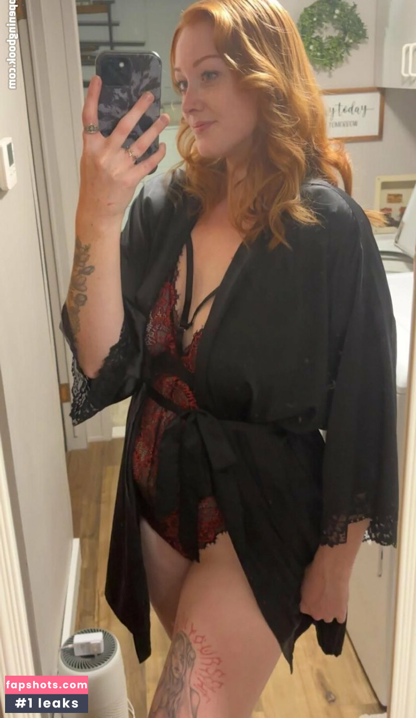 Shay Elizabeth gallery photo #8