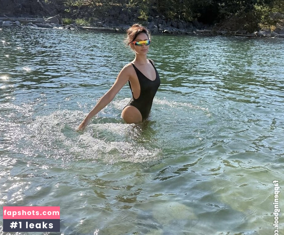 Shay Mitchell gallery photo #31