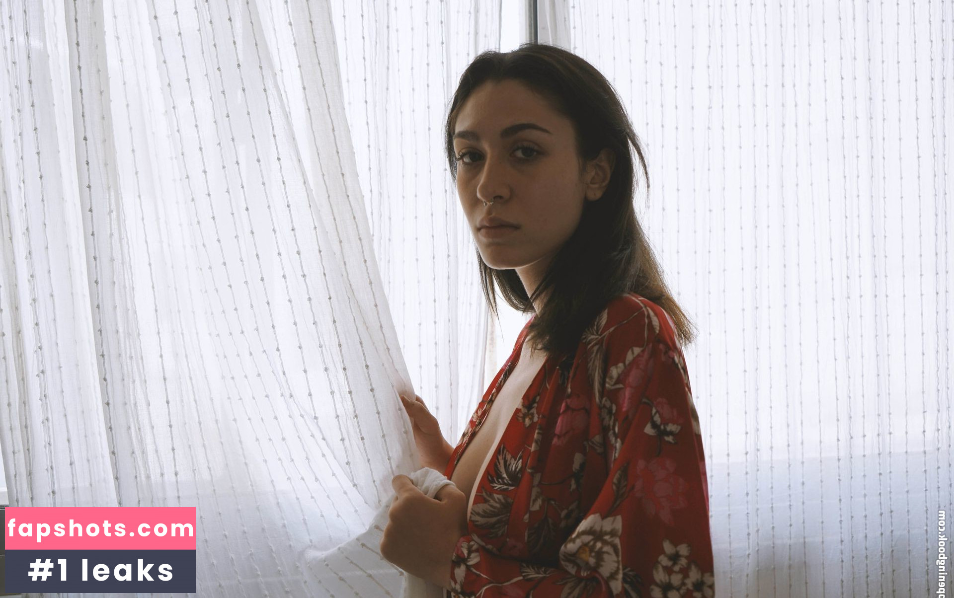 Shay Ray gallery photo #24