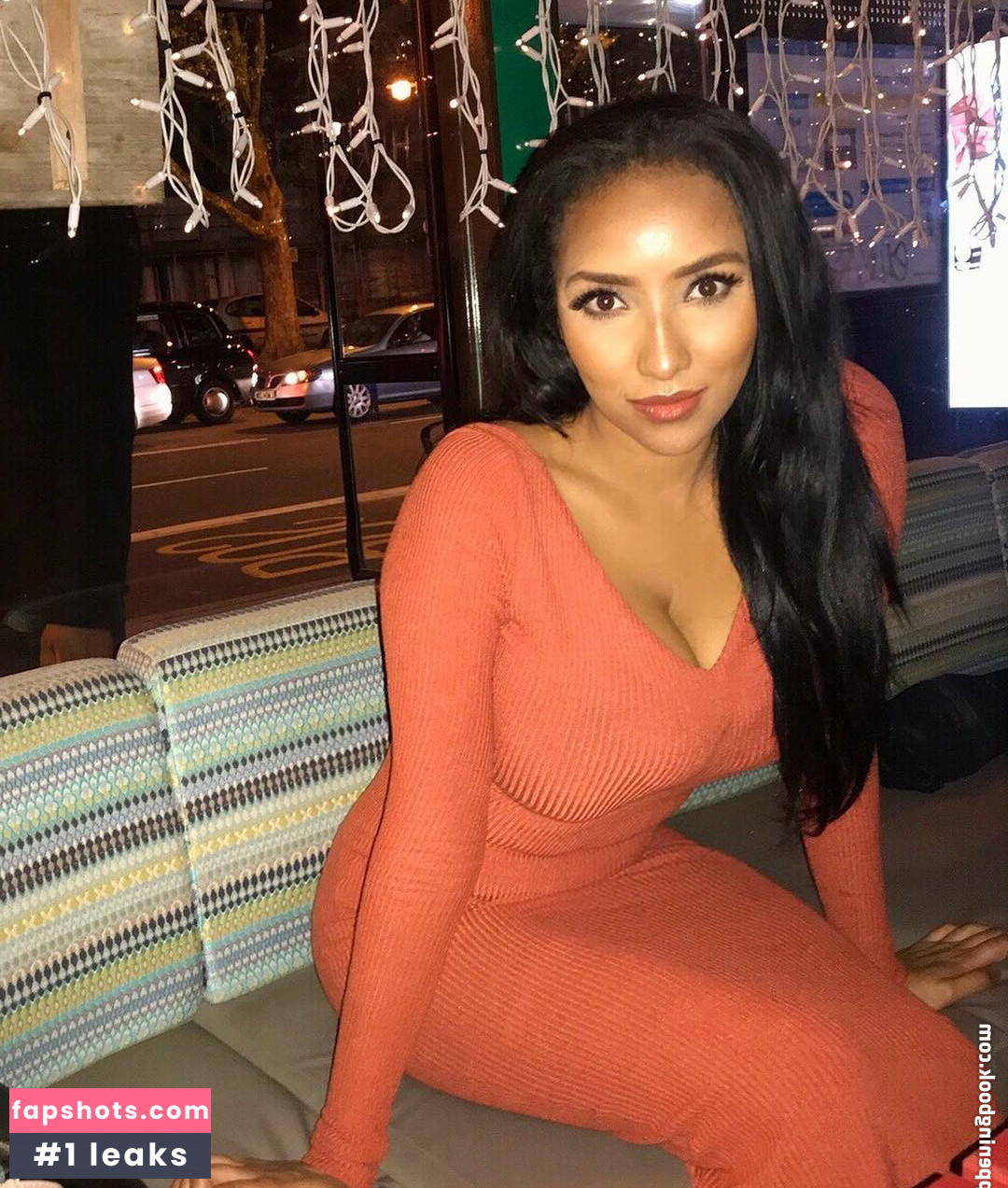 ShayLiving gallery photo #5