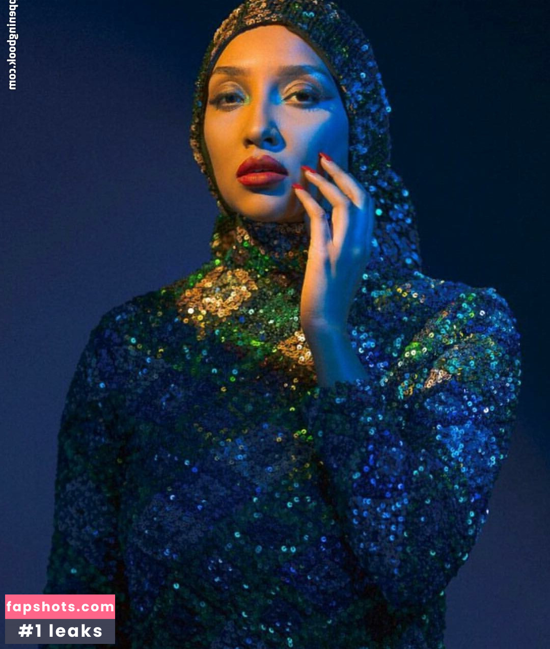 ShayLiving gallery photo #10