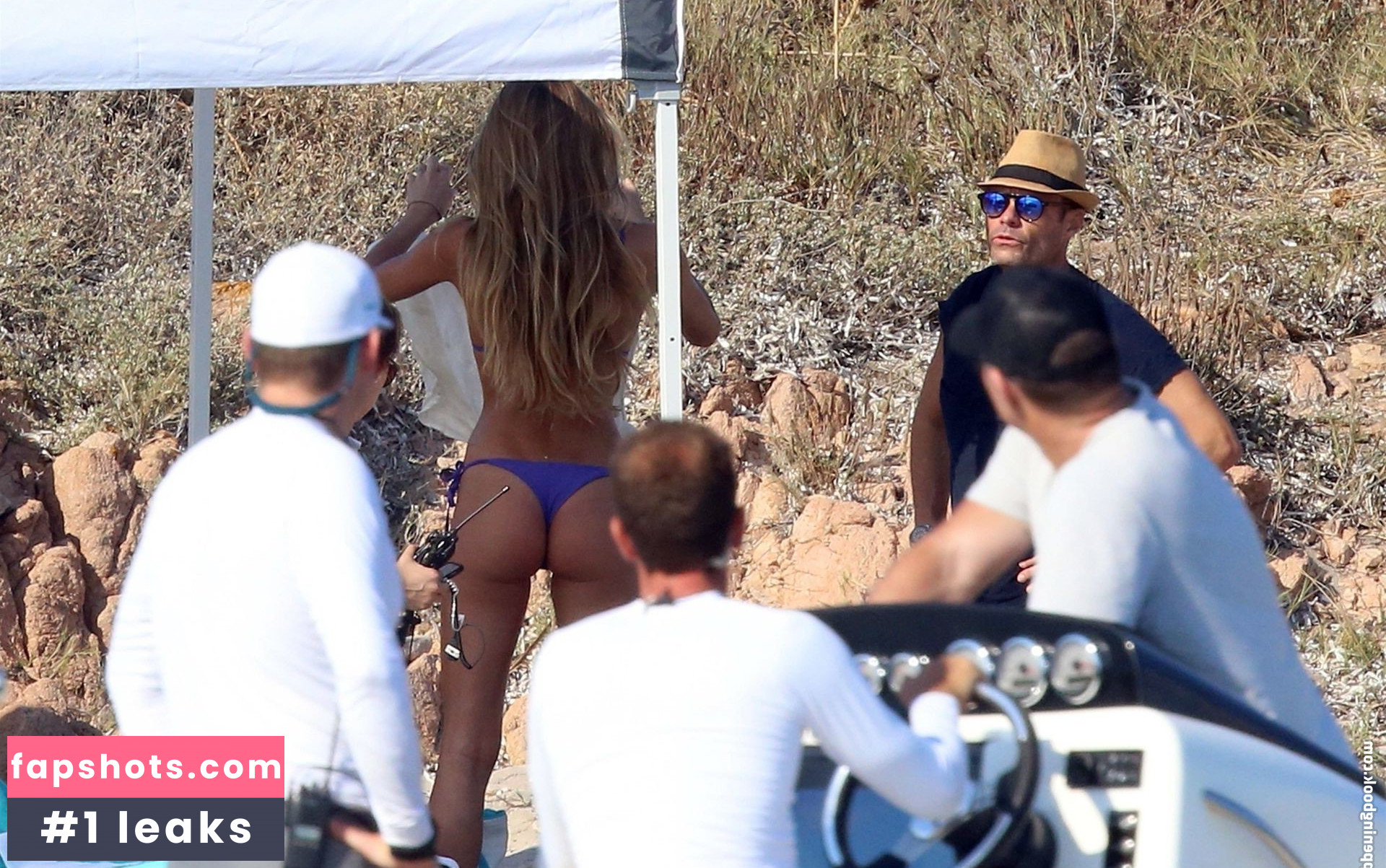 Shayna Terese Taylor gallery photo #111