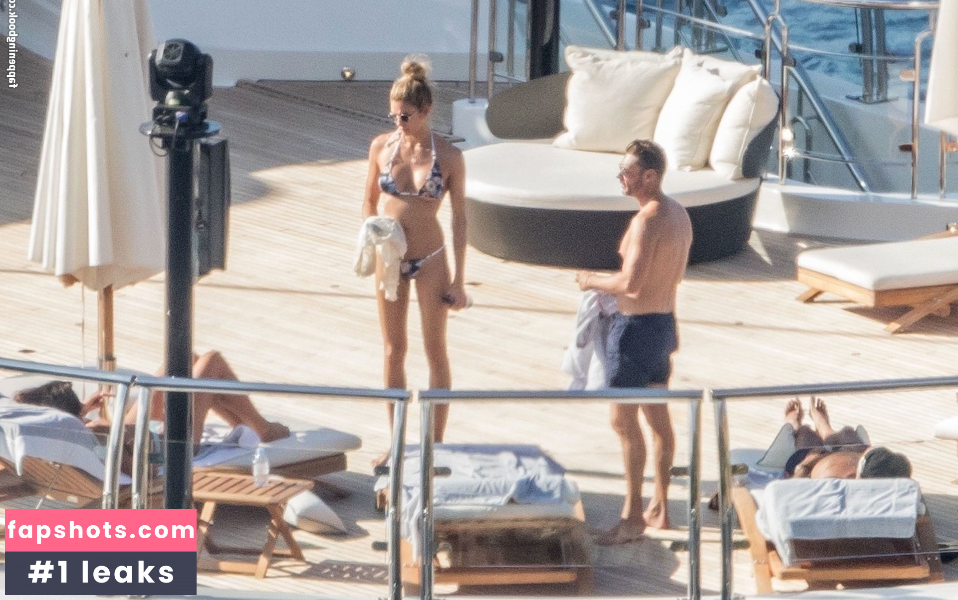 Shayna Terese Taylor gallery photo #113