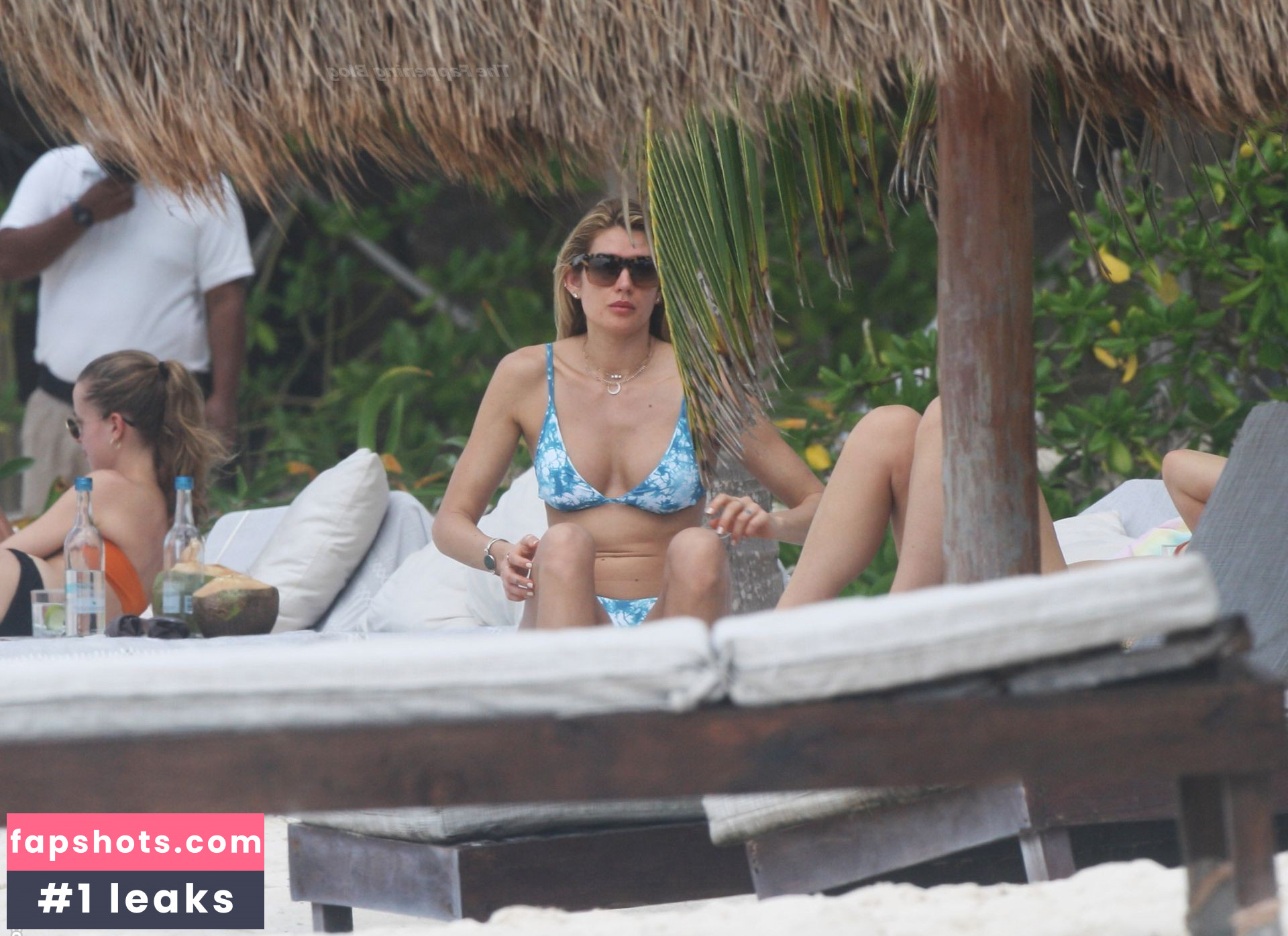 Shayna Terese Taylor gallery photo #82