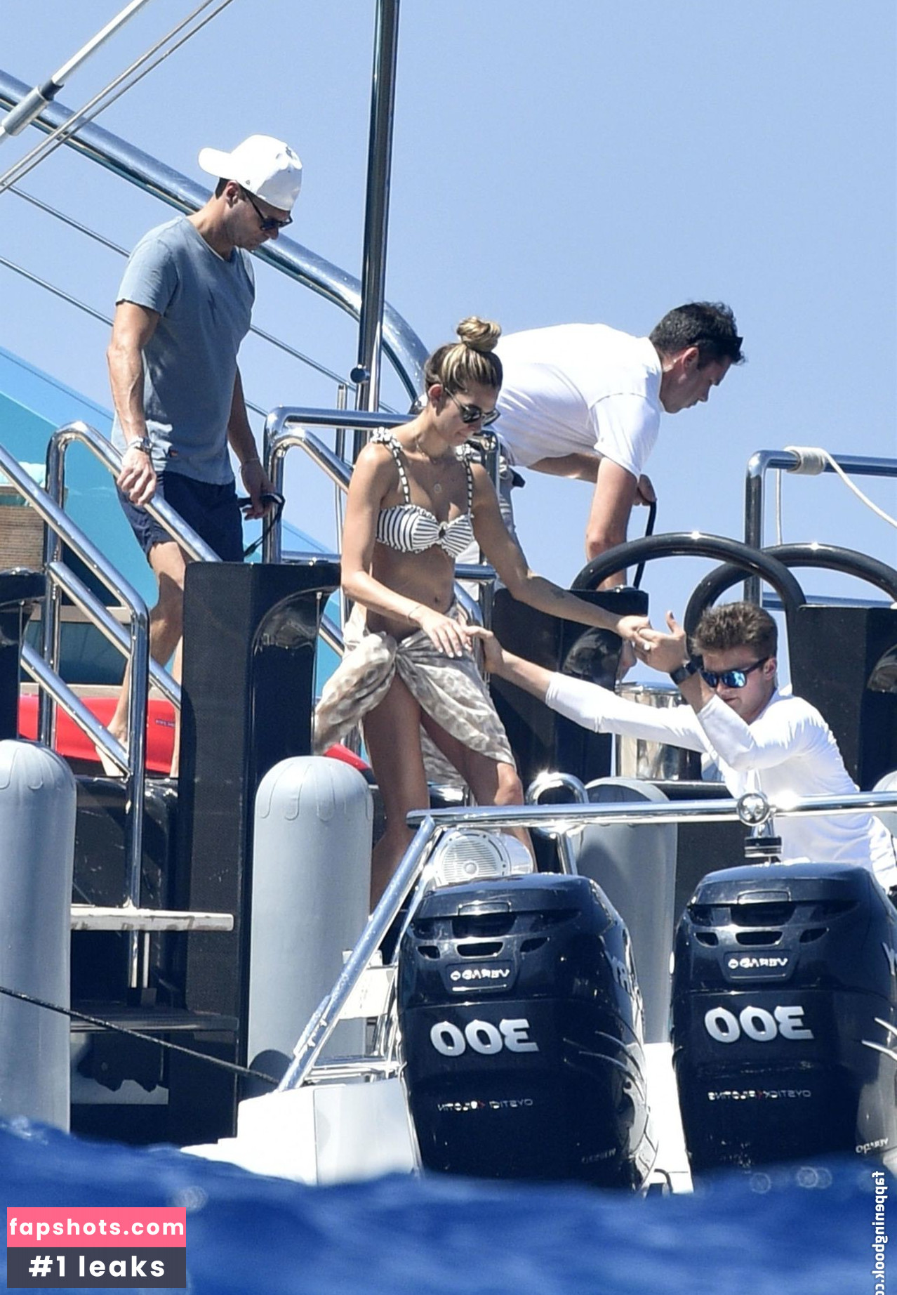 Shayna Terese Taylor gallery photo #85