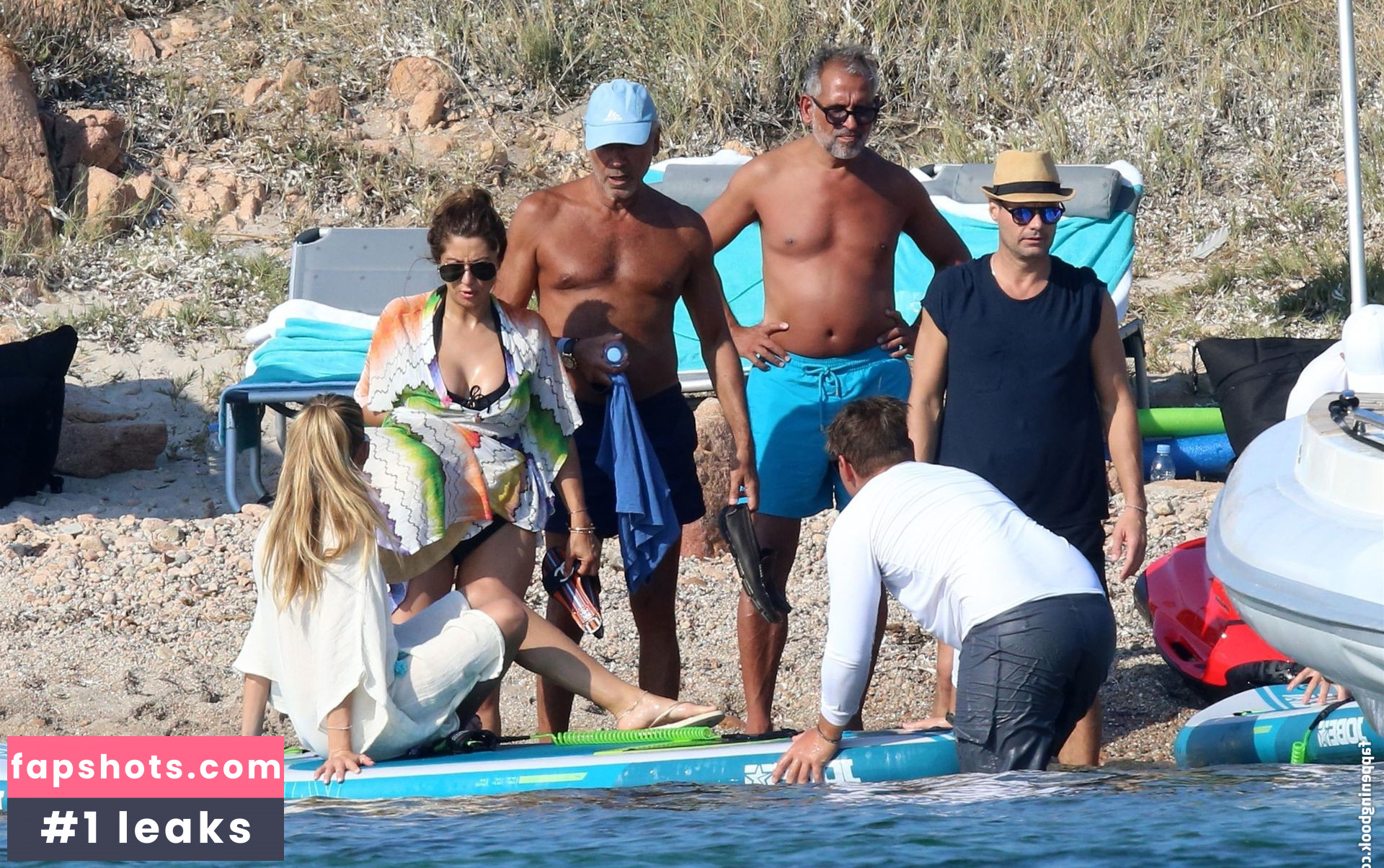 Shayna Terese Taylor gallery photo #88