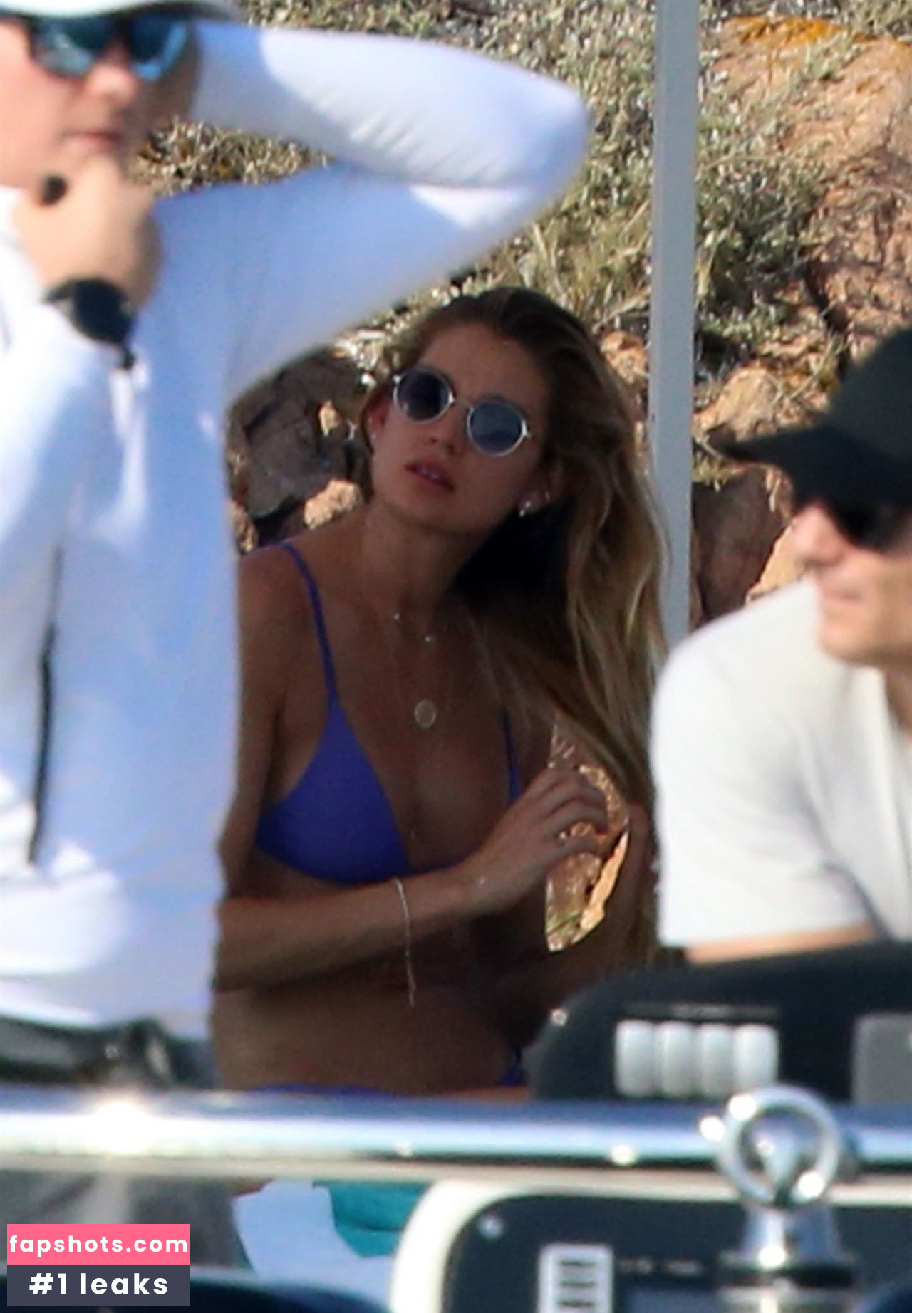 Shayna Terese Taylor gallery photo #93