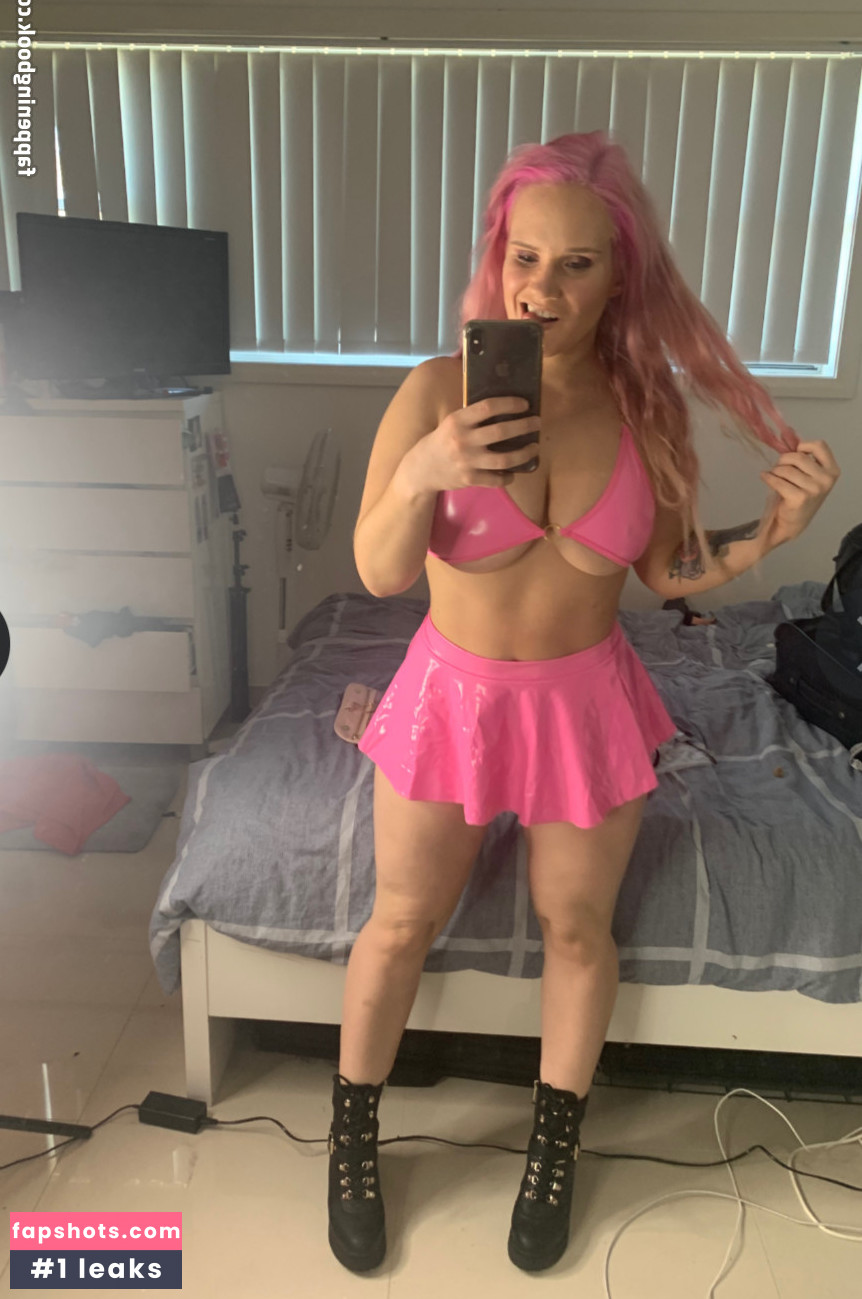 Shazza McKenzie gallery photo #156