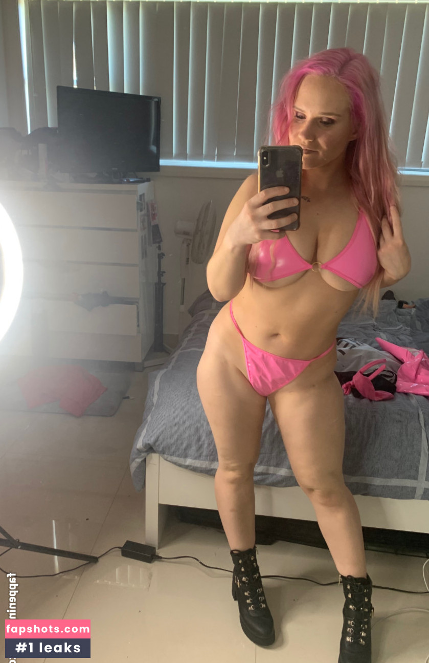 Shazza McKenzie gallery photo #162