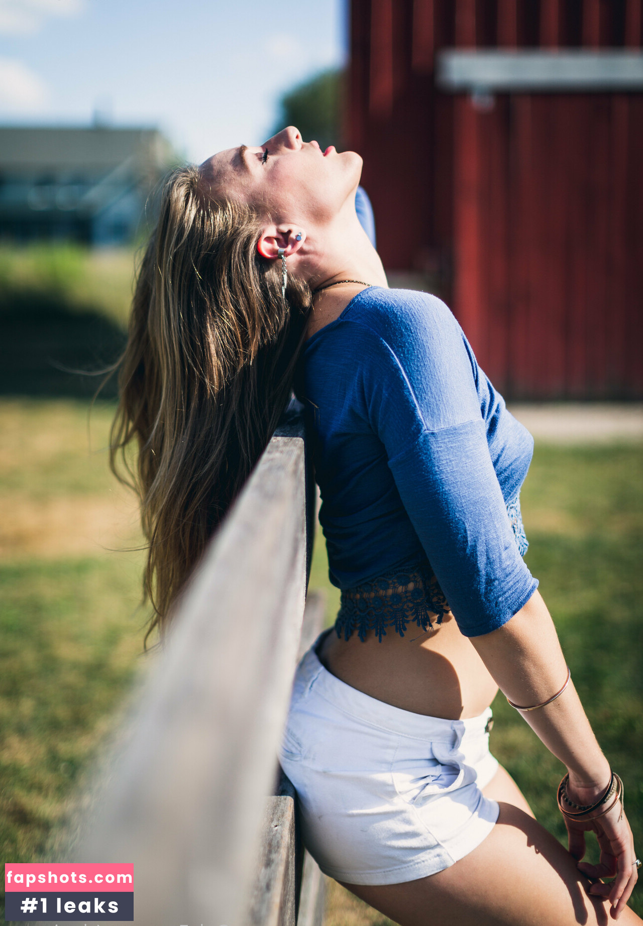 she-is-sam gallery photo #3