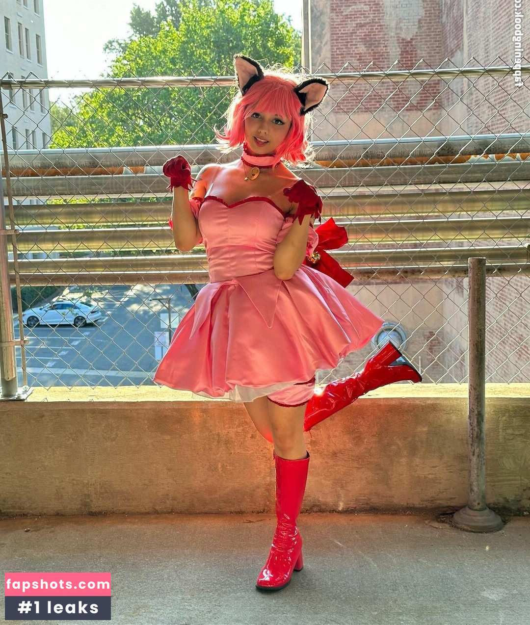 Shea Briar gallery photo #47