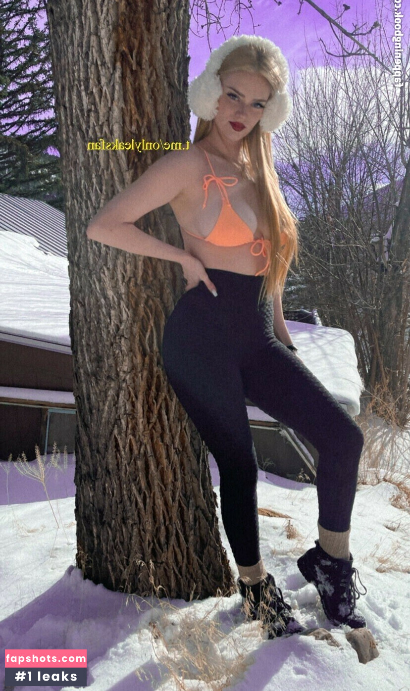 Shea Sheyliee gallery photo #3