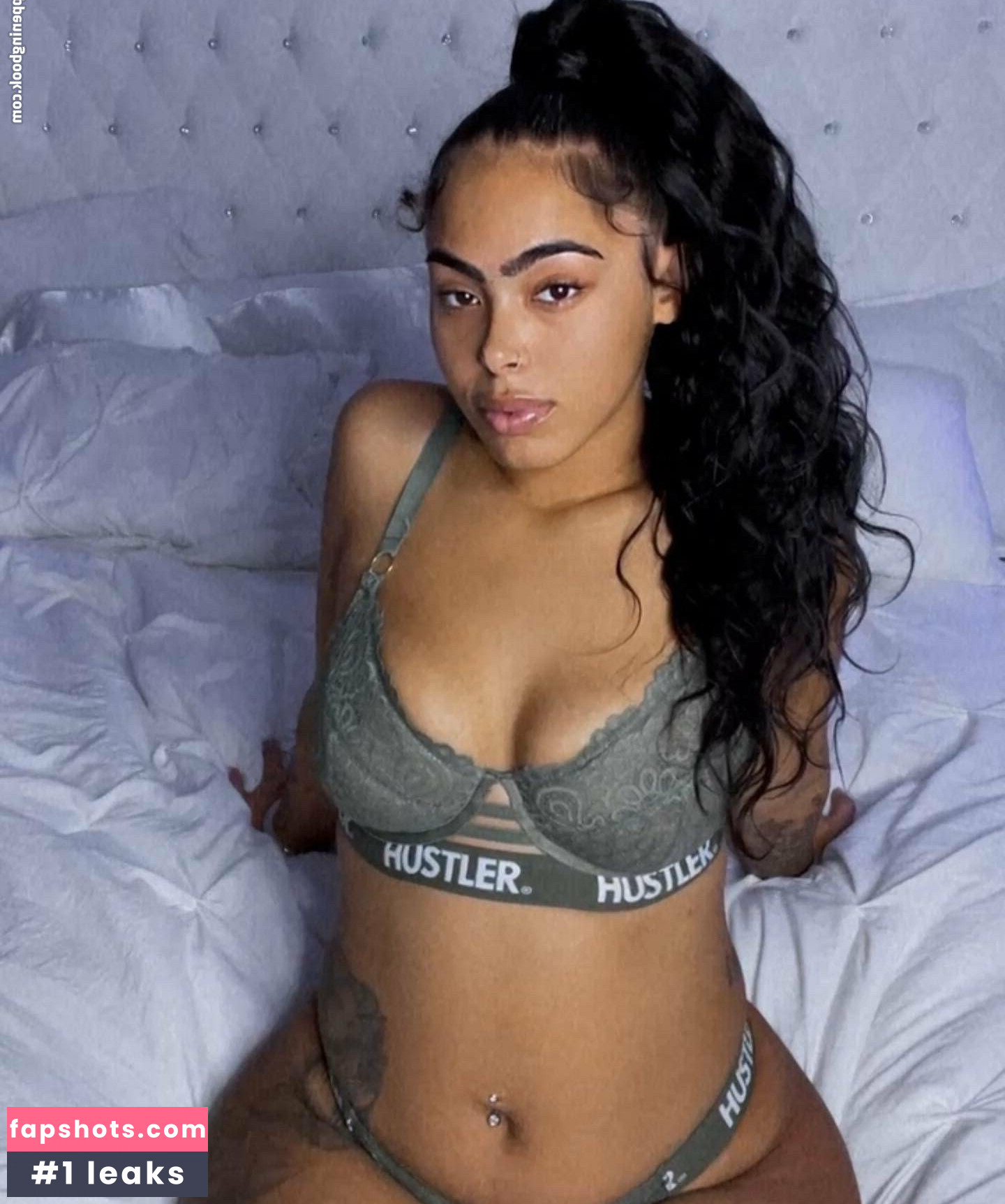 _shebecrazy nude babe gallery