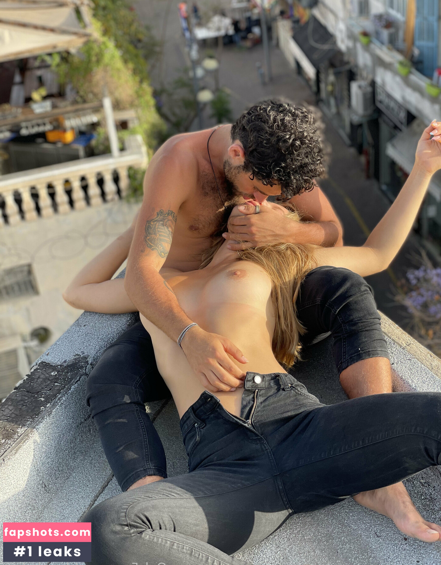 Sheerle Dove gallery photo #13