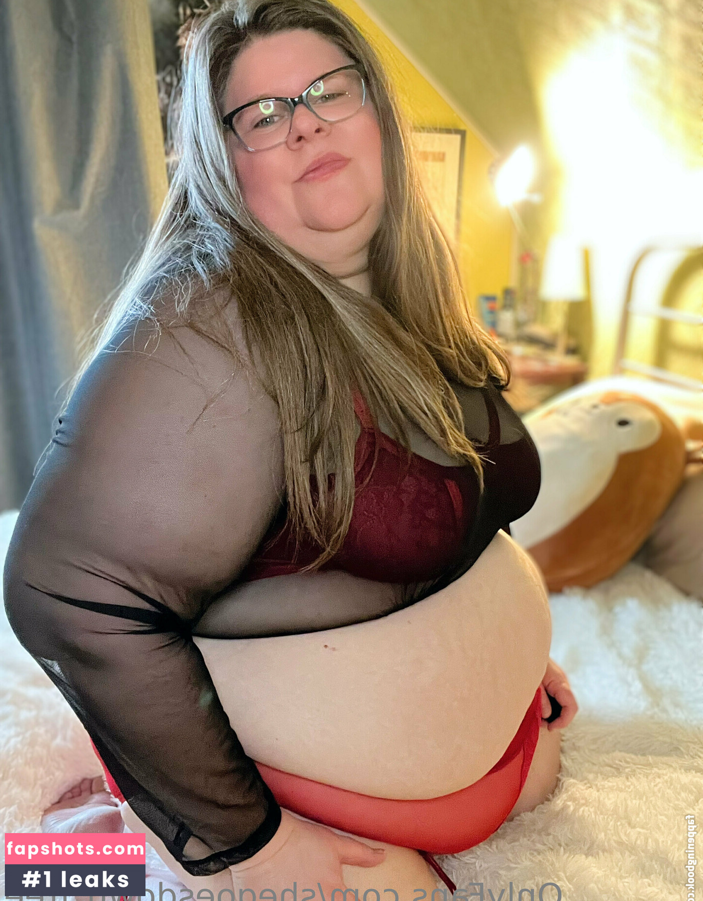 shegoesdown_free gallery photo #12