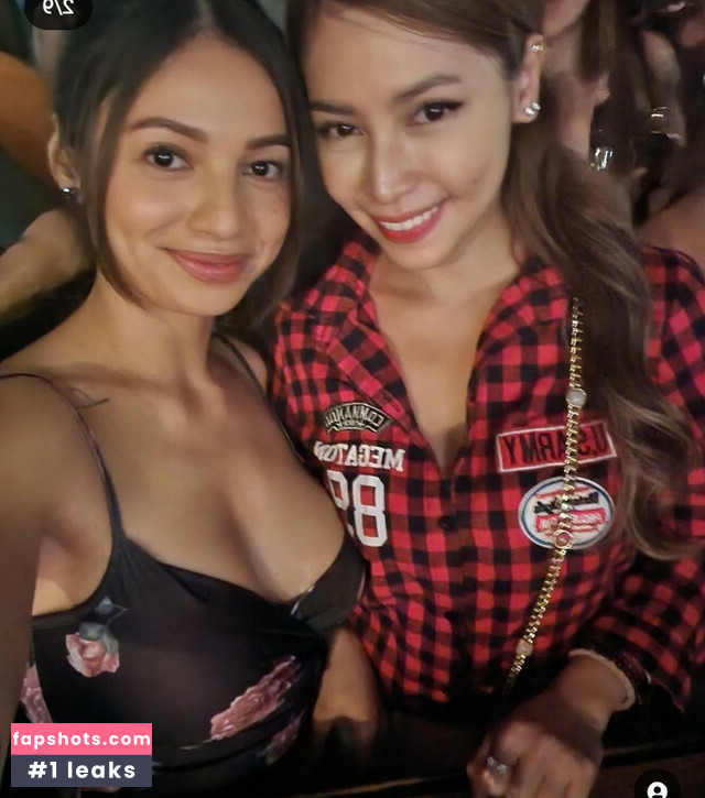 Sheila Snow gallery photo #10