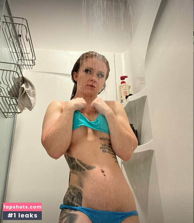 Shelby Dueitt gallery photo #71