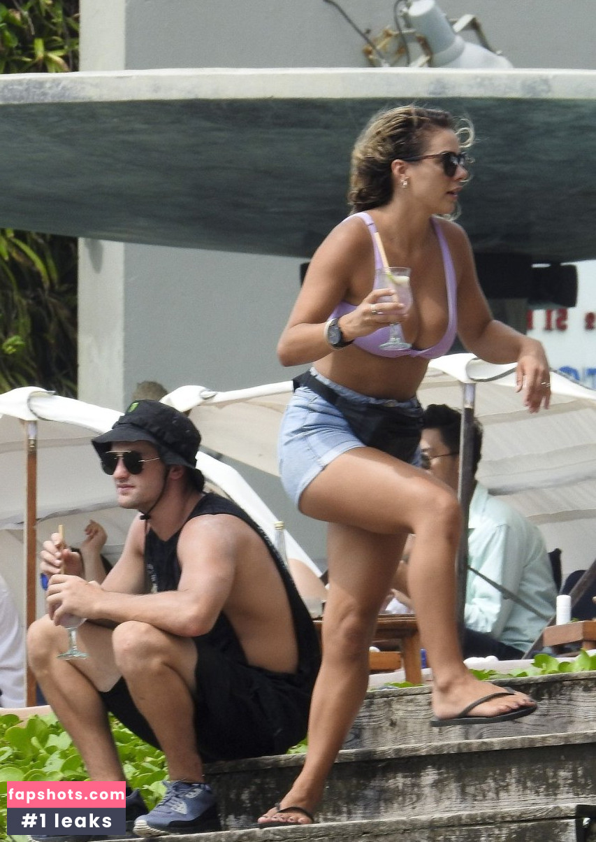 Shelby Mills Nude Leaks OnlyFans Photos #7 - Fapshots