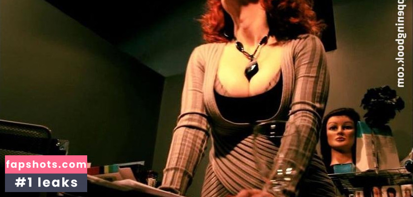 Shelley Nixon gallery photo #6