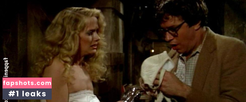 Shelley Smith nude babe gallery