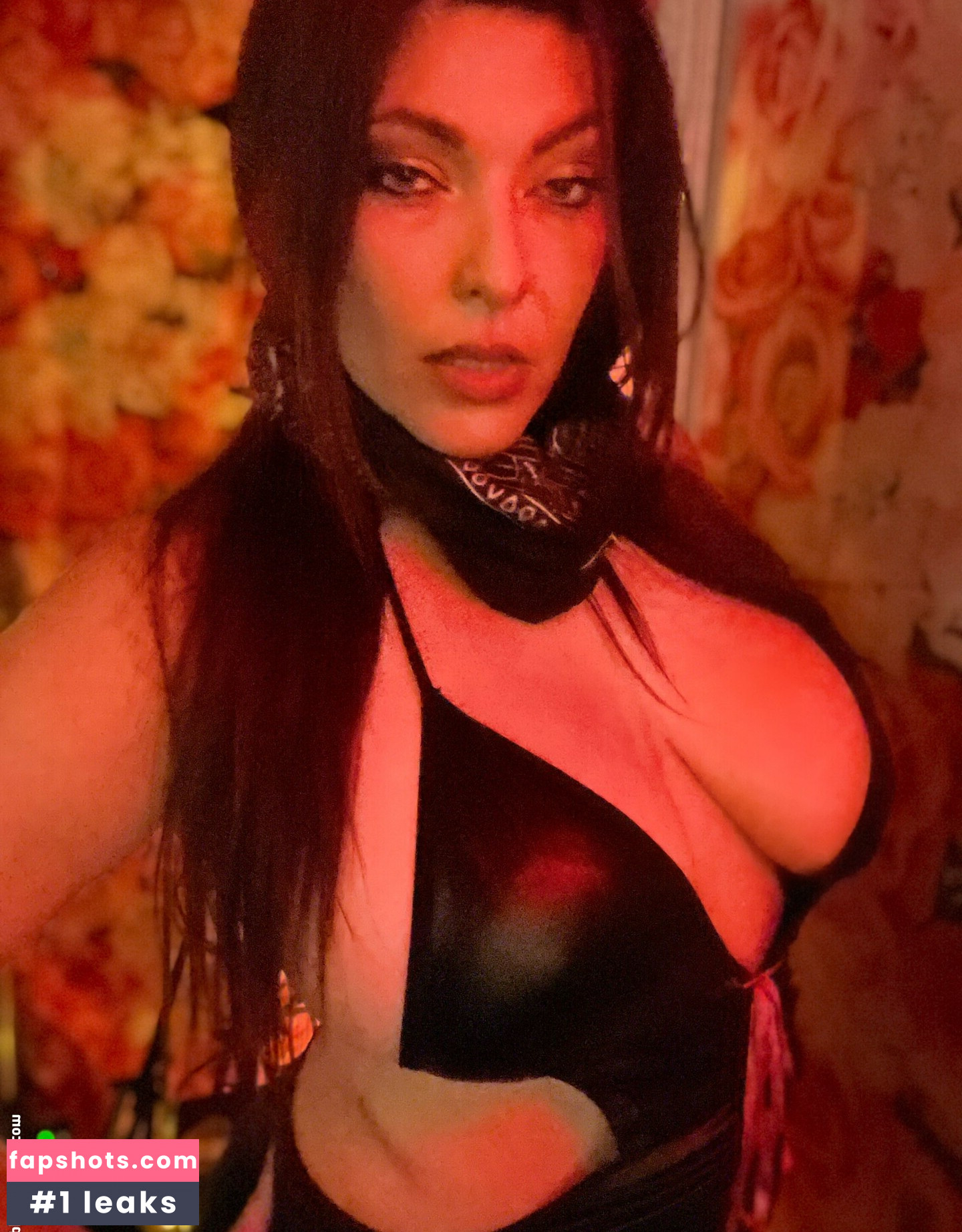 Shelly Martinez gallery photo #9