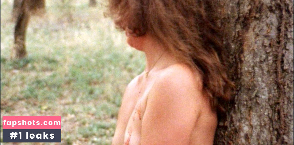 Shelly York gallery photo #7