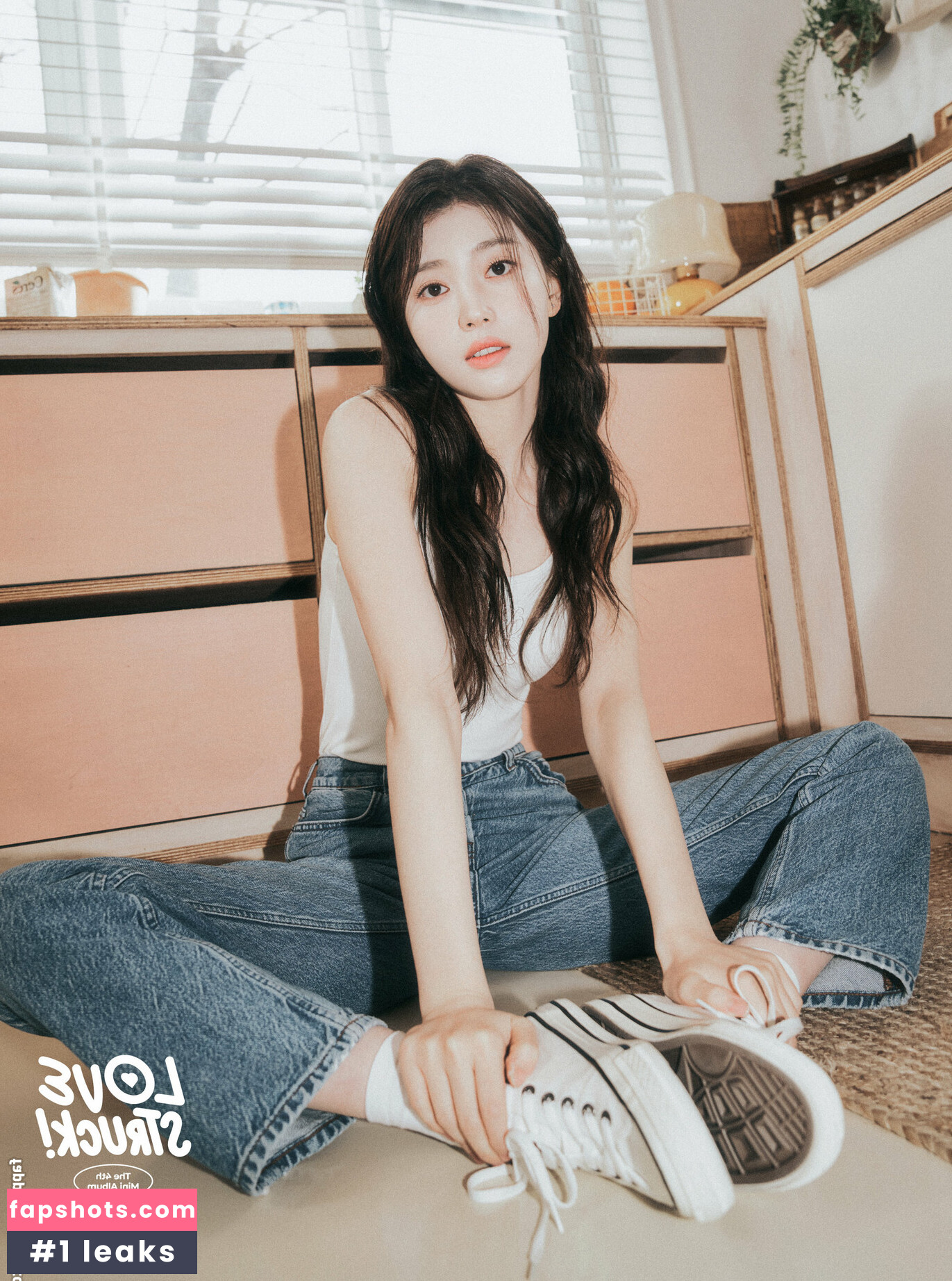 Shen Xiaoting gallery photo #7