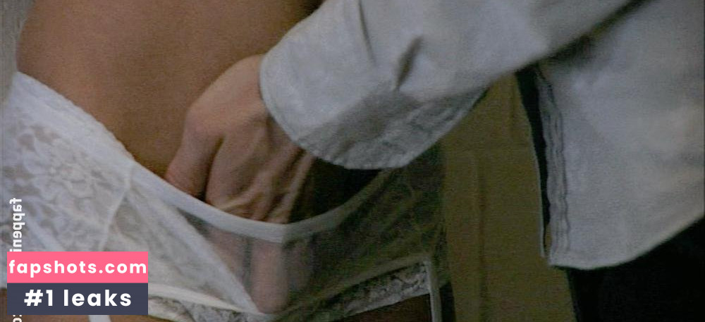 Shera Bechard gallery photo #74